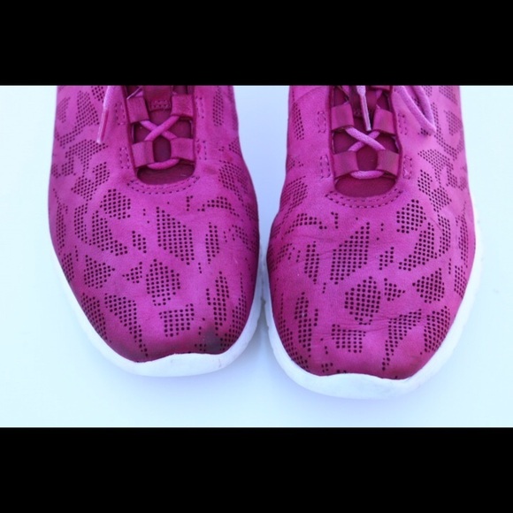 Cole Haan zero grand wing tip sneakers - Picture 8 of 8